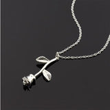 Romantic & Charming Rose Pendant Necklace (Jewelry)